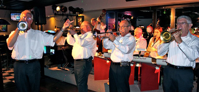 Swingtime performs